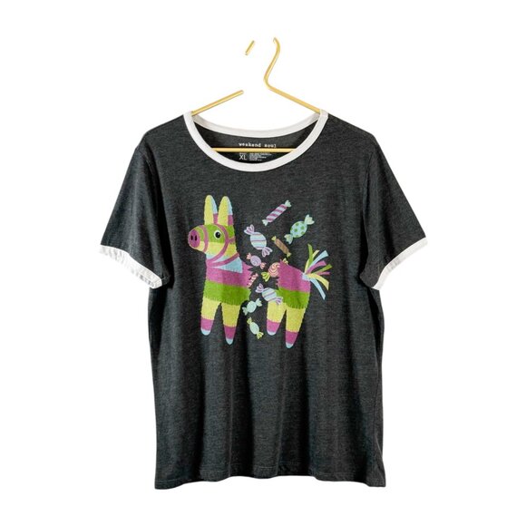 LIKE NEW Weekend Soul XL T-Shirt With Colorful Piñata Design - Picture 2 of 4